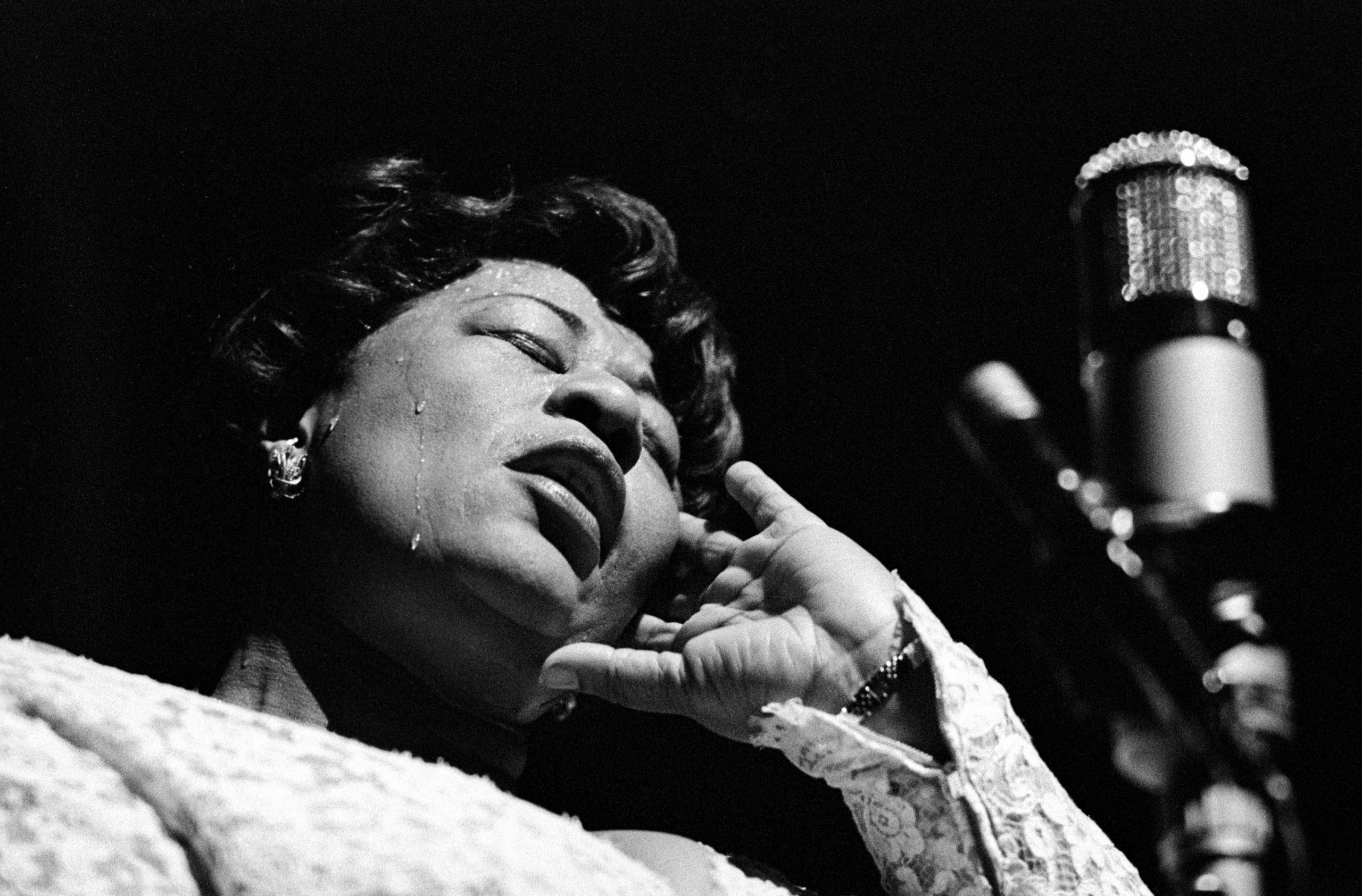 Ella Fitzgerald - Live